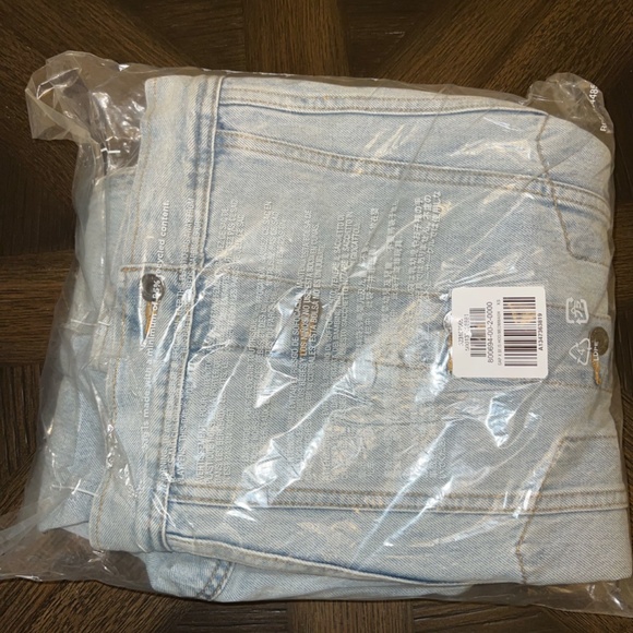 GAP X BEIS Hooded Denim Jacket Medium Wash NWT Size XSmall - Picture 8 of 9